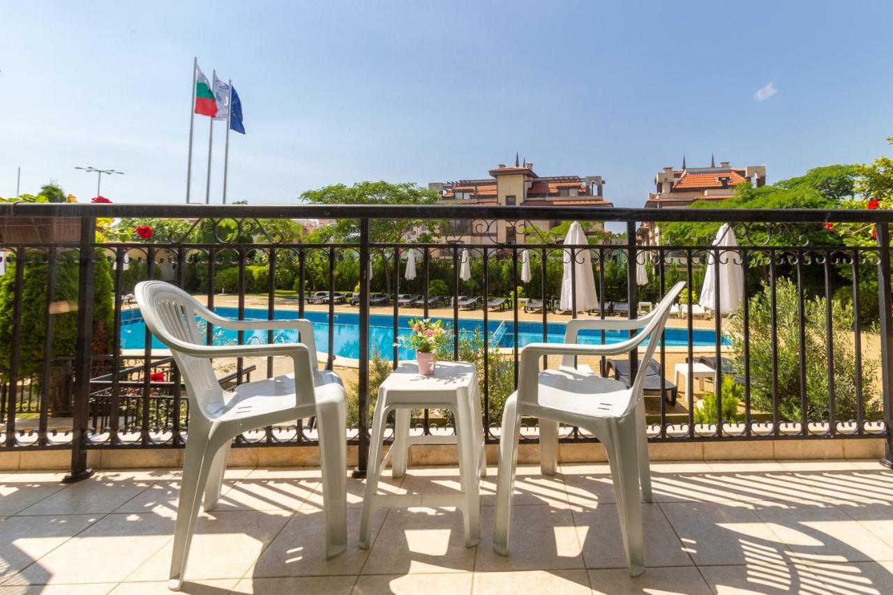 Hotel Julia Sveti Vlas Exteriör bild