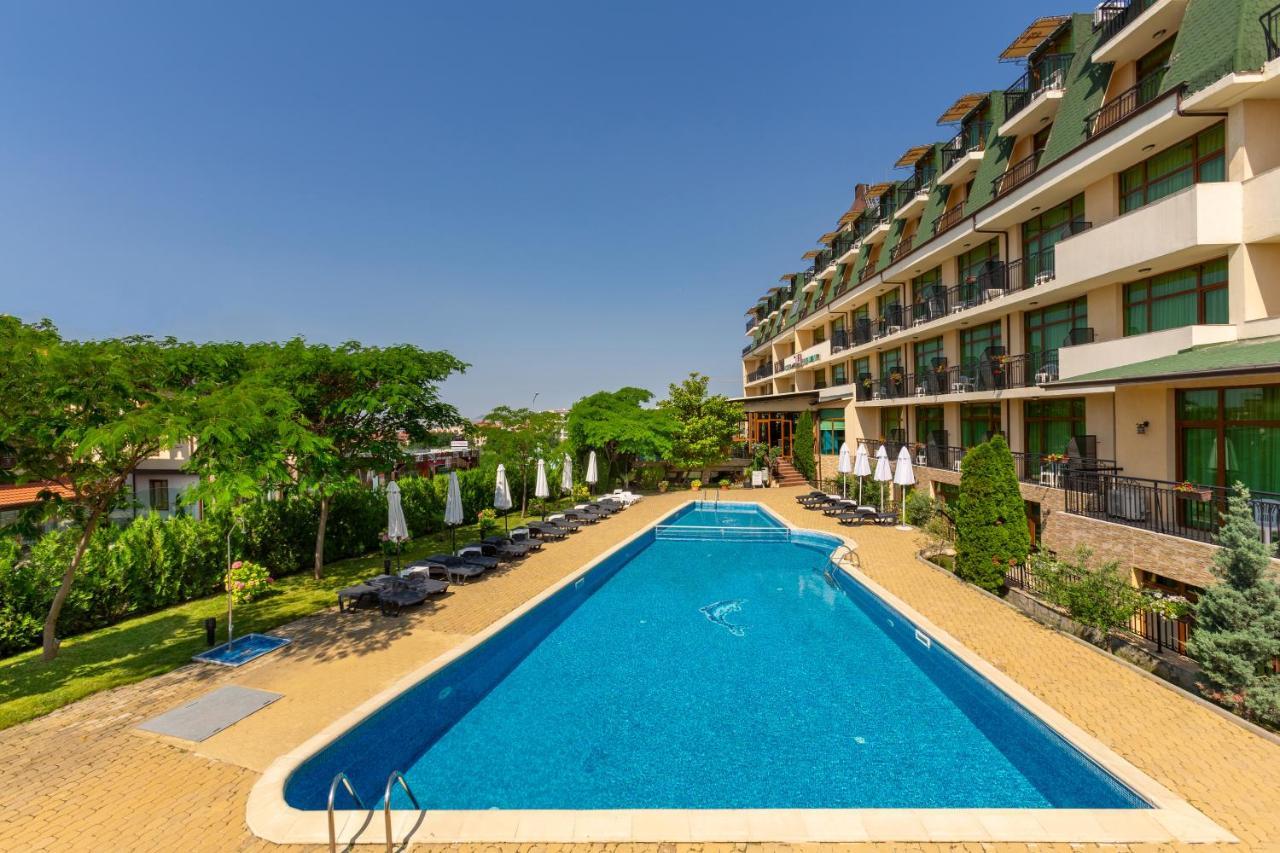 Hotel Julia Sveti Vlas Exteriör bild